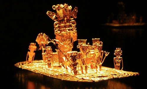 エル・ドラード伝説の基とされる黄金の儀式を模した装飾品